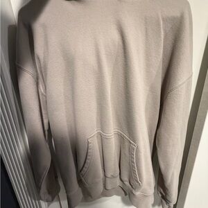 Hollister Men's Light Tan Sweater